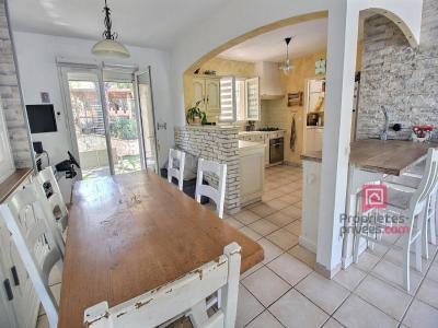 For sale Roquebrune-sur-argens 6 rooms 138 m2 Var (83520) photo 4