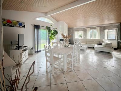 For sale Gradignan 5 rooms 116 m2 Gironde (33170) photo 0