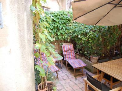 For sale Arles 2 rooms 48 m2 Bouches du Rhone (13200) photo 3