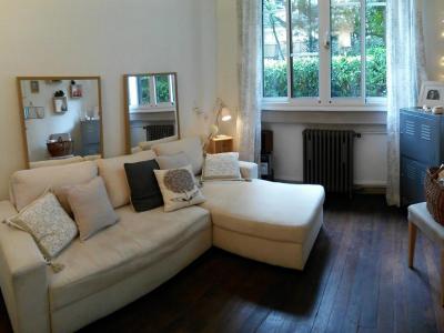 For rent Neuilly-sur-seine 1 room 27 m2 Hauts de Seine (92200) photo 0