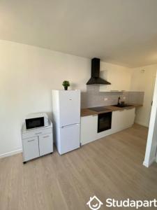 Louer Appartement 9 m2 Reims