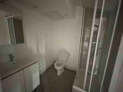 Louer Appartement Saint-etienne 405 euros