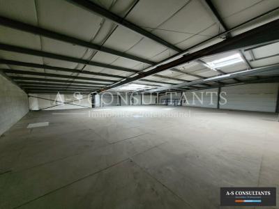 For rent Toussieu 967 m2 Rhone (69780) photo 1