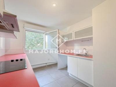 For sale Marseille-5eme-arrondissement 3 rooms 65 m2 Bouches du Rhone (13005) photo 3