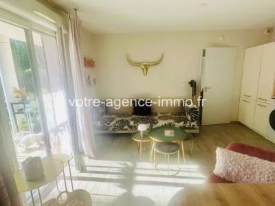 For sale Arles 2 rooms 41 m2 Bouches du Rhone (13200) photo 3