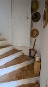 For sale Lauris 4 rooms 98 m2 Vaucluse (84360) photo 2