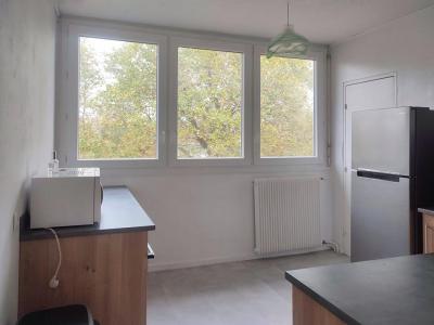 For rent Limoges 3 rooms 62 m2 Haute vienne (87100) photo 2