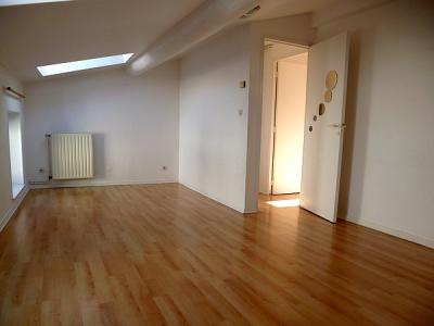 For rent Beaumont 2 rooms 33 m2 Puy de dome (63110) photo 3