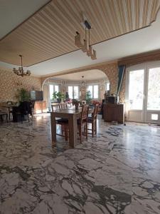 For sale Pierrelatte 8 rooms 260 m2 Drome (26700) photo 4