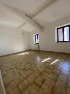 Annonce Location 3 pices Appartement Salon-de-provence 13