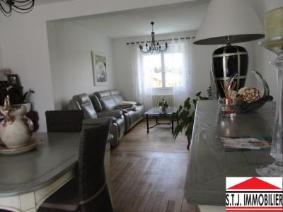 For sale Saint-junien 4 rooms 113 m2 Haute vienne (87200) photo 2