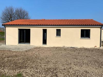 For rent Confolens 89 m2 Charente (16500) photo 0