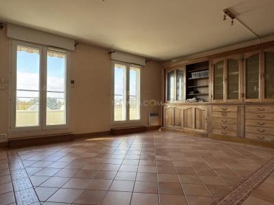 For sale Tours 3 rooms 76 m2 Indre et loire (37000) photo 2