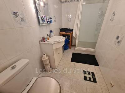 For sale Toulon 2 rooms 45 m2 Var (83000) photo 4