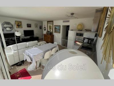 For sale Bandol 3 rooms 68 m2 Var (83150) photo 2