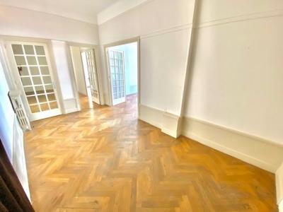 Louer Appartement 128 m2 Lyon-6eme-arrondissement