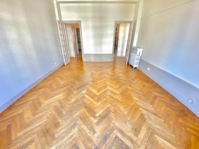 Louer Appartement Lyon-6eme-arrondissement 1947 euros