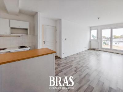 For sale Nantes 2 rooms 42 m2 Loire atlantique (44200) photo 2