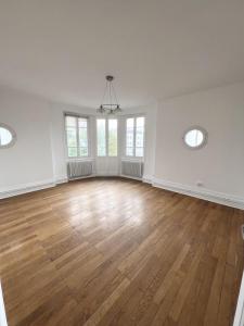 Annonce Location 3 pices Appartement Sathonay-camp 69