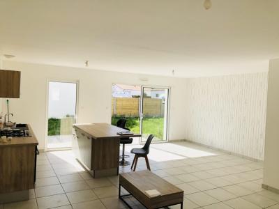 For sale Chateauneuf 4 rooms 84 m2 Vendee (85710) photo 1