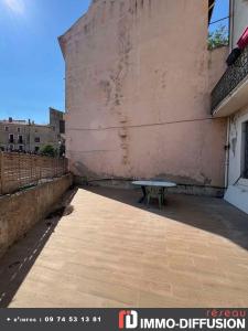 For sale PROXIMIT PLACE JEAN JAUR 7 rooms 147 m2 Herault (34500) photo 0