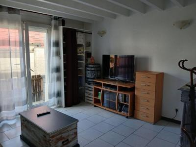 For sale SECTEUR HOPITAL 3 rooms 48 m2 Aube (10120) photo 2