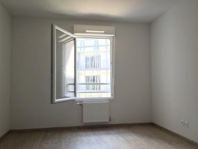 For rent Saint-priest 2 rooms 39 m2 Rhone (69800) photo 3