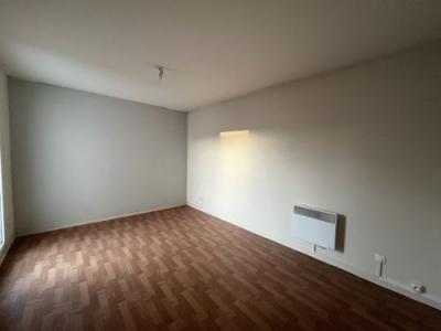 For rent Bourges 2 rooms 83 m2 Cher (18000) photo 2