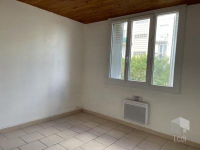 Acheter Appartement Montelimar 75000 euros