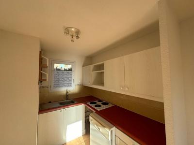 For sale Eyguieres 4 rooms 54 m2 Bouches du Rhone (13430) photo 4