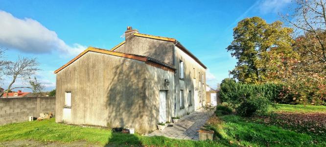 For sale Melay 5 rooms 160 m2 Maine et loire (49120) photo 1