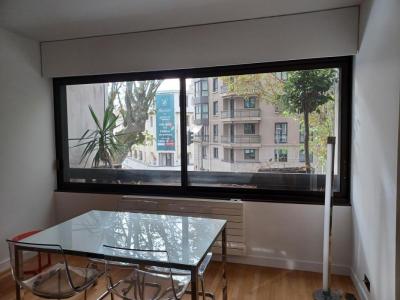 Louer Appartement Lyon-6eme-arrondissement 1370 euros