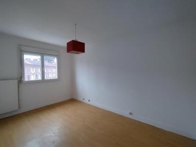 For sale Saint-just-en-chaussee 3 rooms 51 m2 Oise (60130) photo 3