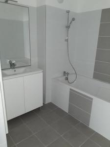 For rent Belleville 3 rooms 63 m2 Rhone (69220) photo 4