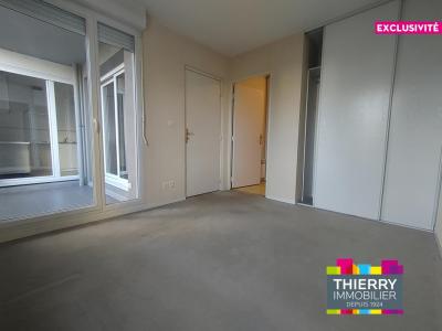 For sale Nantes 2 rooms 41 m2 Loire atlantique (44300) photo 2