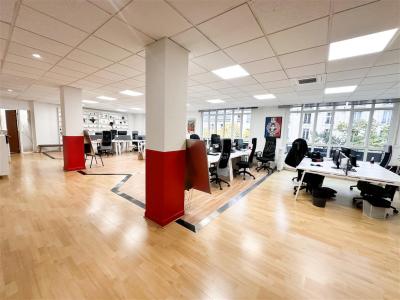 Annonce Location Bureau Paris-11eme-arrondissement 75