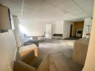 Annonce Location Bureau Paris-15eme-arrondissement 75