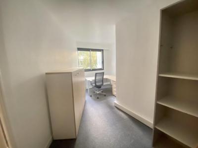 Louer Bureau Paris-15eme-arrondissement 35400 euros