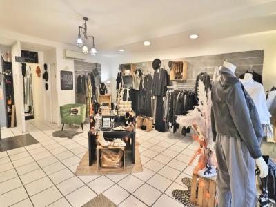 Acheter Commerce Saint-maximin-la-sainte-baume 110000 euros