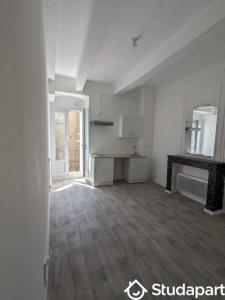 For rent Beziers 1 room 28 m2 Herault (34500) photo 0