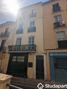 For rent Beziers 1 room 28 m2 Herault (34500) photo 3