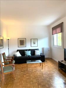 For rent Vaucresson 4 rooms 91 m2 Hauts de Seine (92420) photo 0