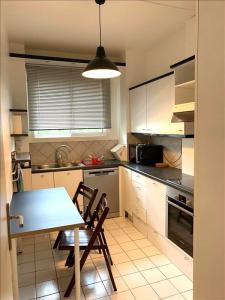 Louer Appartement Vaucresson 1600 euros