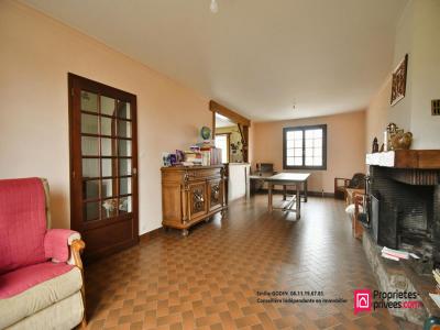 For sale Saint-pierre-des-echaubrognes 5 rooms 115 m2 Deux sevres (79700) photo 1