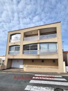 For sale Sables-d'olonne 3 rooms 45 m2 Vendee (85100) photo 1