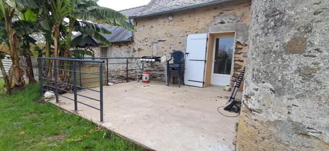 For sale Bazougers 5 rooms 105 m2 Mayenne (53170) photo 1