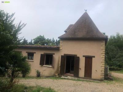 For sale Perigueux 9 rooms 210 m2 Dordogne (24000) photo 1