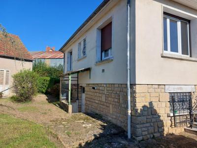 For sale Bourbon-lancy 4 rooms 81 m2 Saone et loire (71140) photo 2