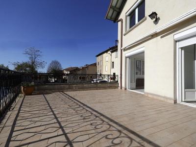 For sale Violay 10 rooms 230 m2 Loire (42780) photo 0