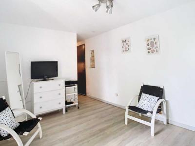 Acheter Appartement 20 m2 Londe-les-maures